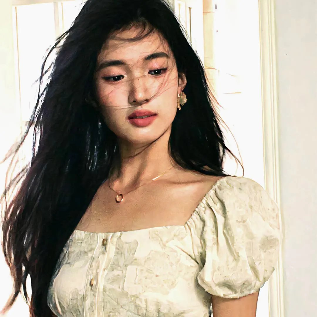 玻璃谜城 在线观看
